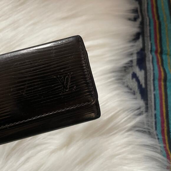 Louis Vuitton 4 Key Holder Chain Wallet Black Epi Leather SLG - Picture 3 of 9